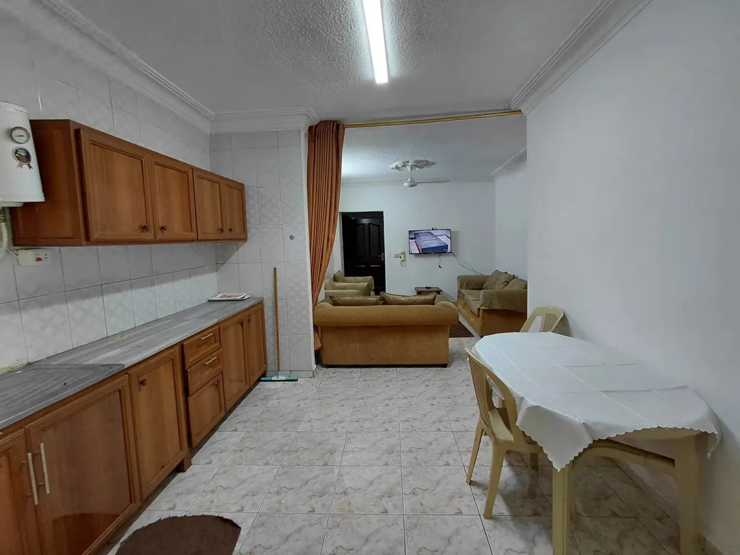 شقة مفروشة للايجار مباشرة جبل الحسين دوار عكا قرب دوار الداخليه ومشفى الأمل | ID 828901