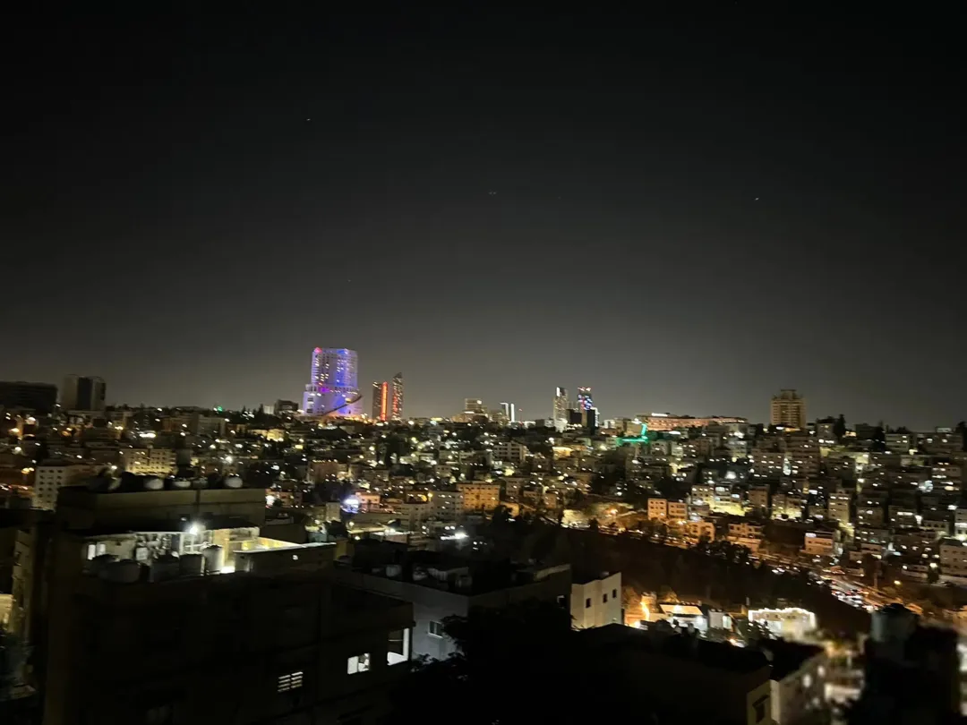 عماره للبيع في الجبل الاخضر (11)شقه موقع مميز
