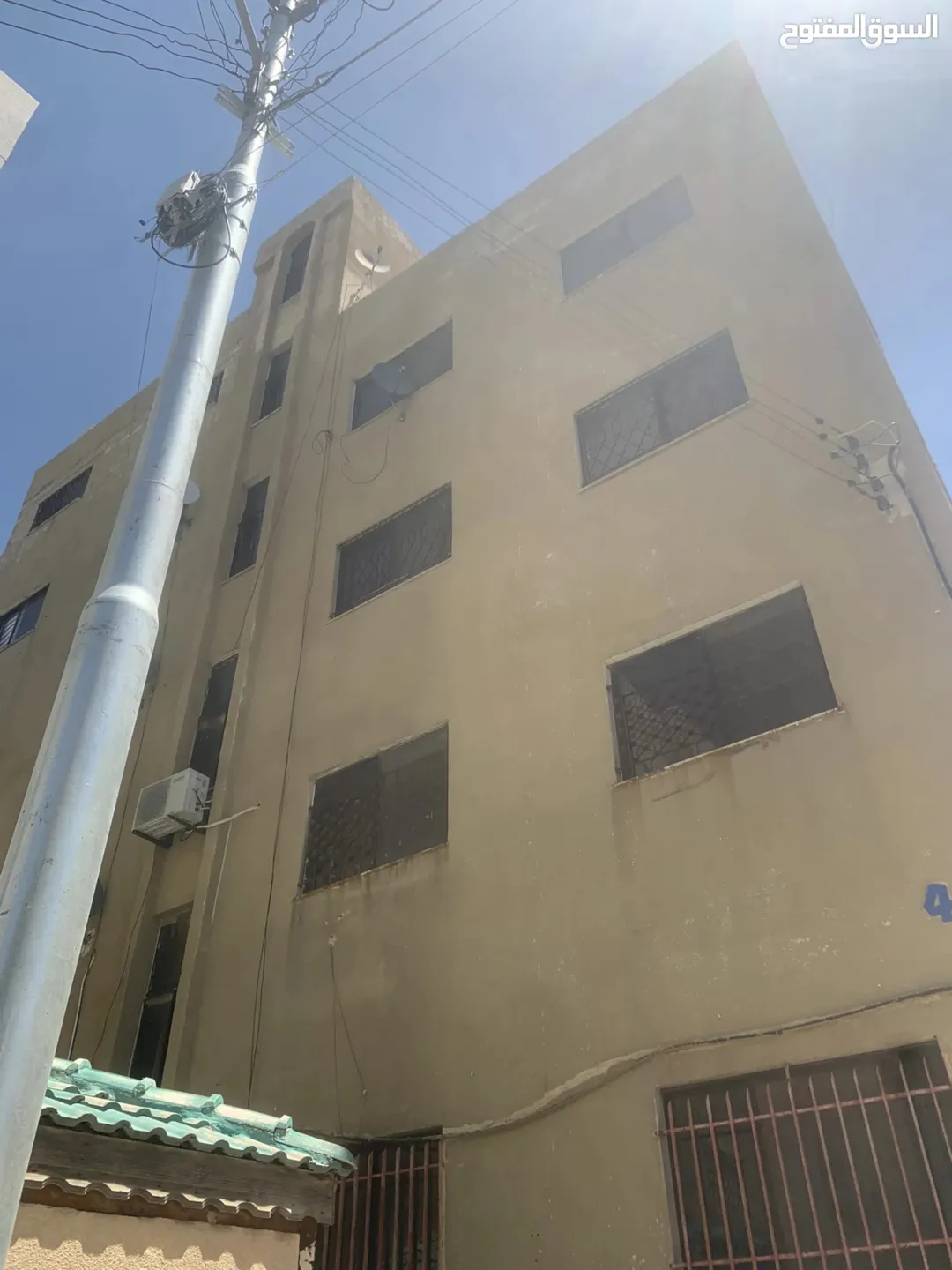 عماره للبيع في الجبل الاخضر (11)شقه موقع مميز