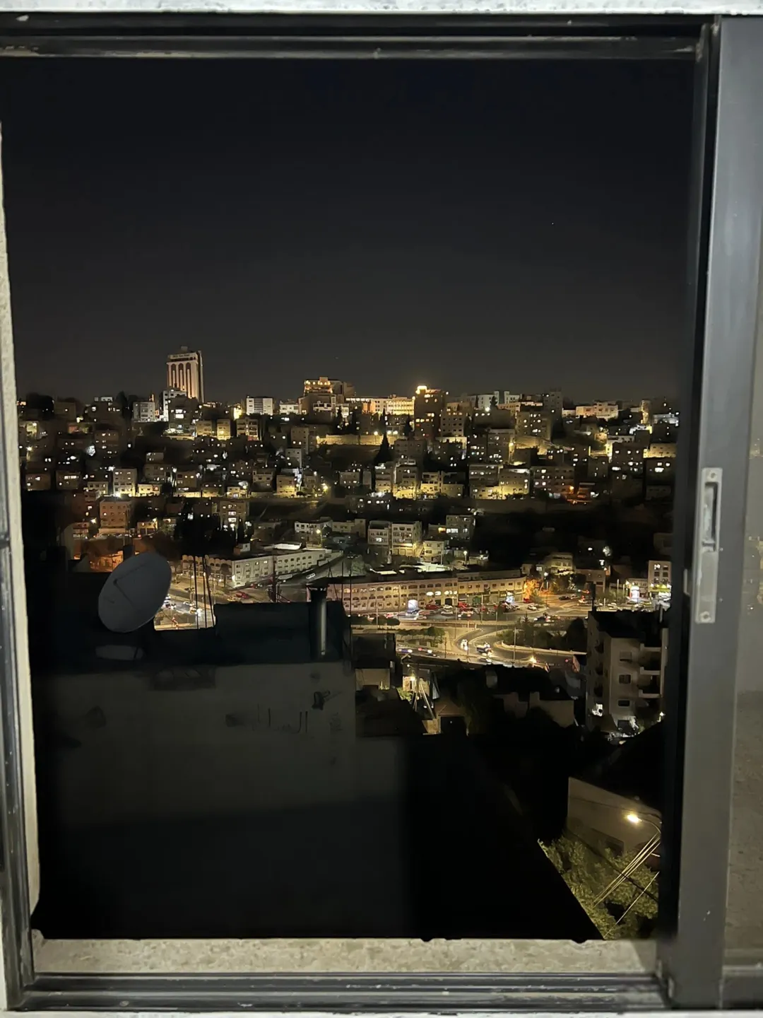 عماره للبيع في الجبل الاخضر (11)شقه موقع مميز