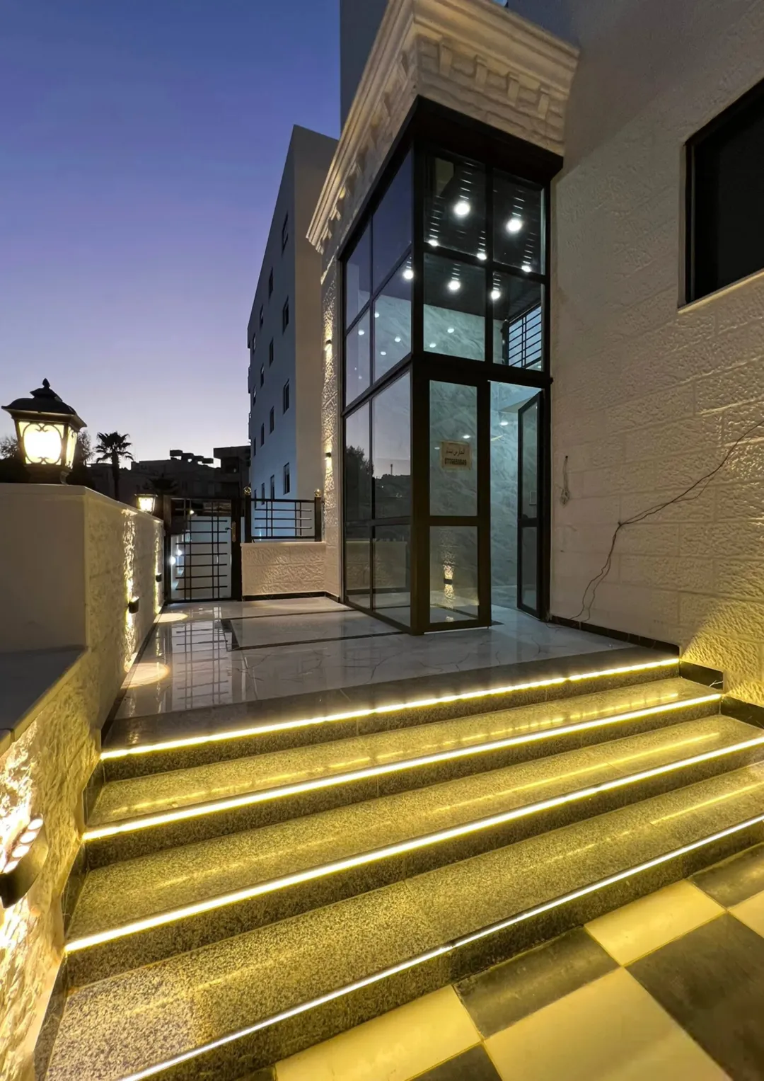شقة فاخرة للبيع في أبو علندا – إسكان الكهرباء