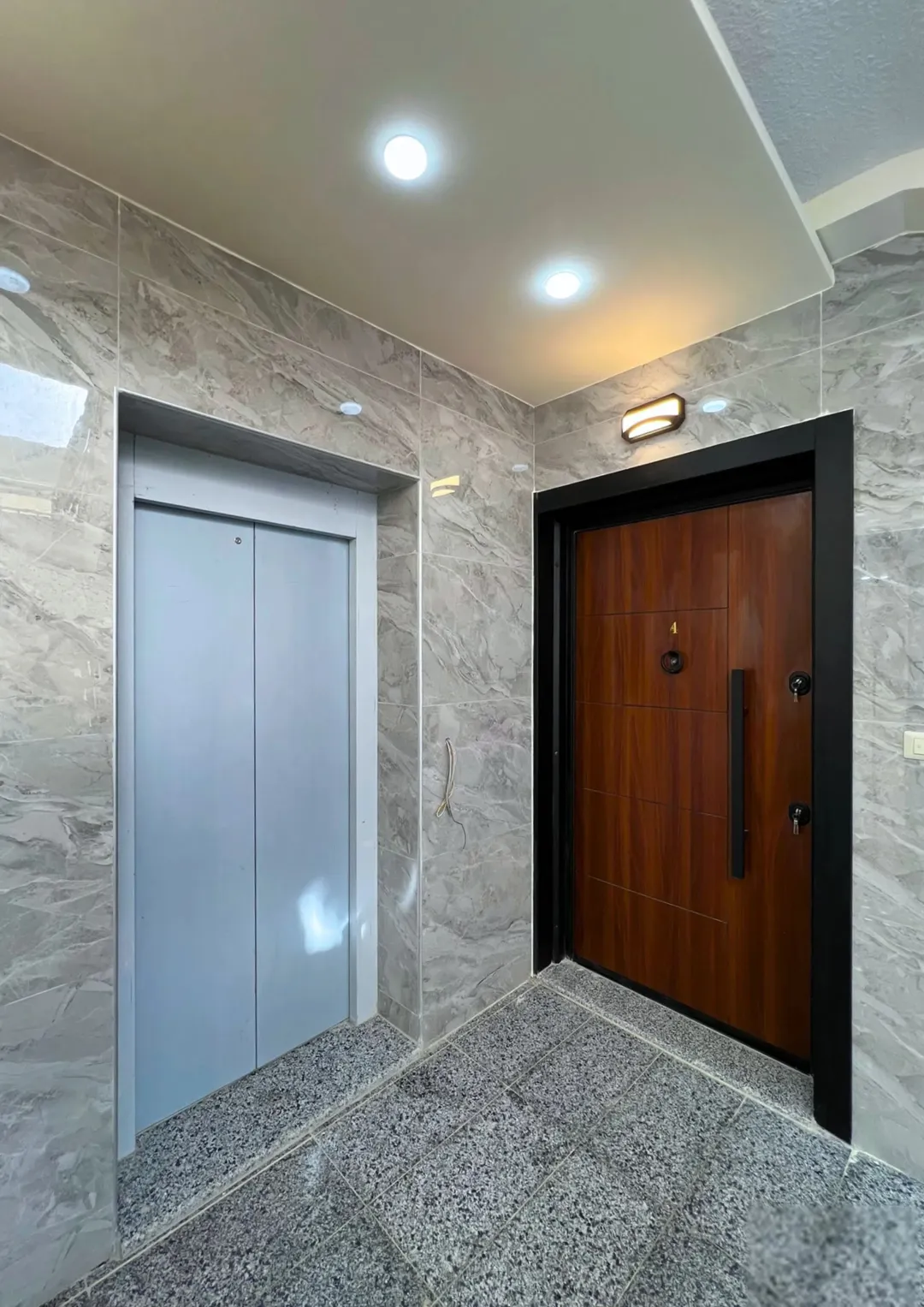 شقة فاخرة للبيع في أبو علندا – إسكان الكهرباء