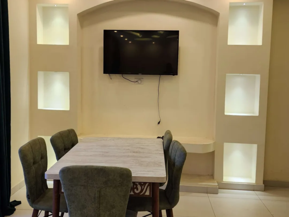 شقة فاخرة سوبر ديلوكس غرفتا نوم تصميم عصري – عمان الاردن