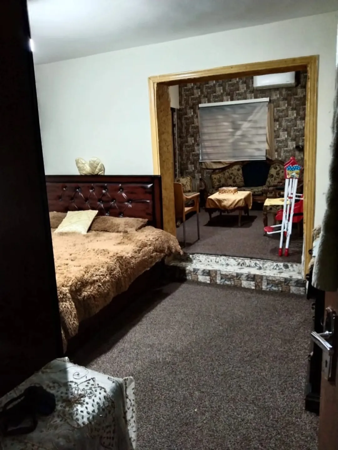 شقه بسحاب مساحه 120 متر للبيع او البدل وبسعر مغري ويمكن البدل على سيارة