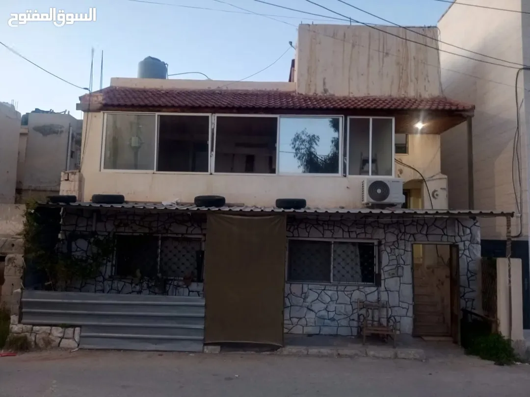 شقة للبيع في الزرقاء – شارع الجيش