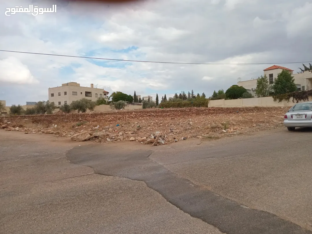 أرض سكنية مميزة للبيع في إربد – الحي الغربي