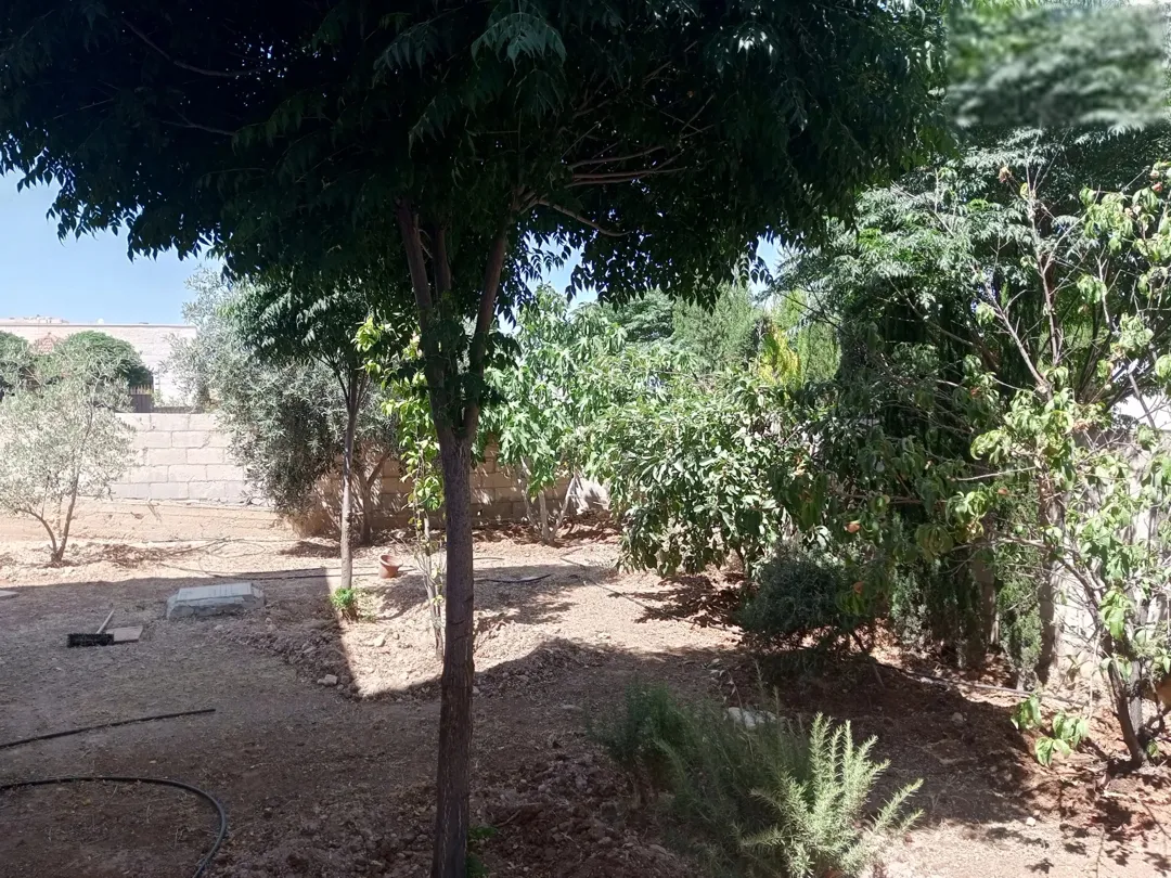 منزل مستقل للبيع في ضاحية المدينة المنورة – الزرقاء