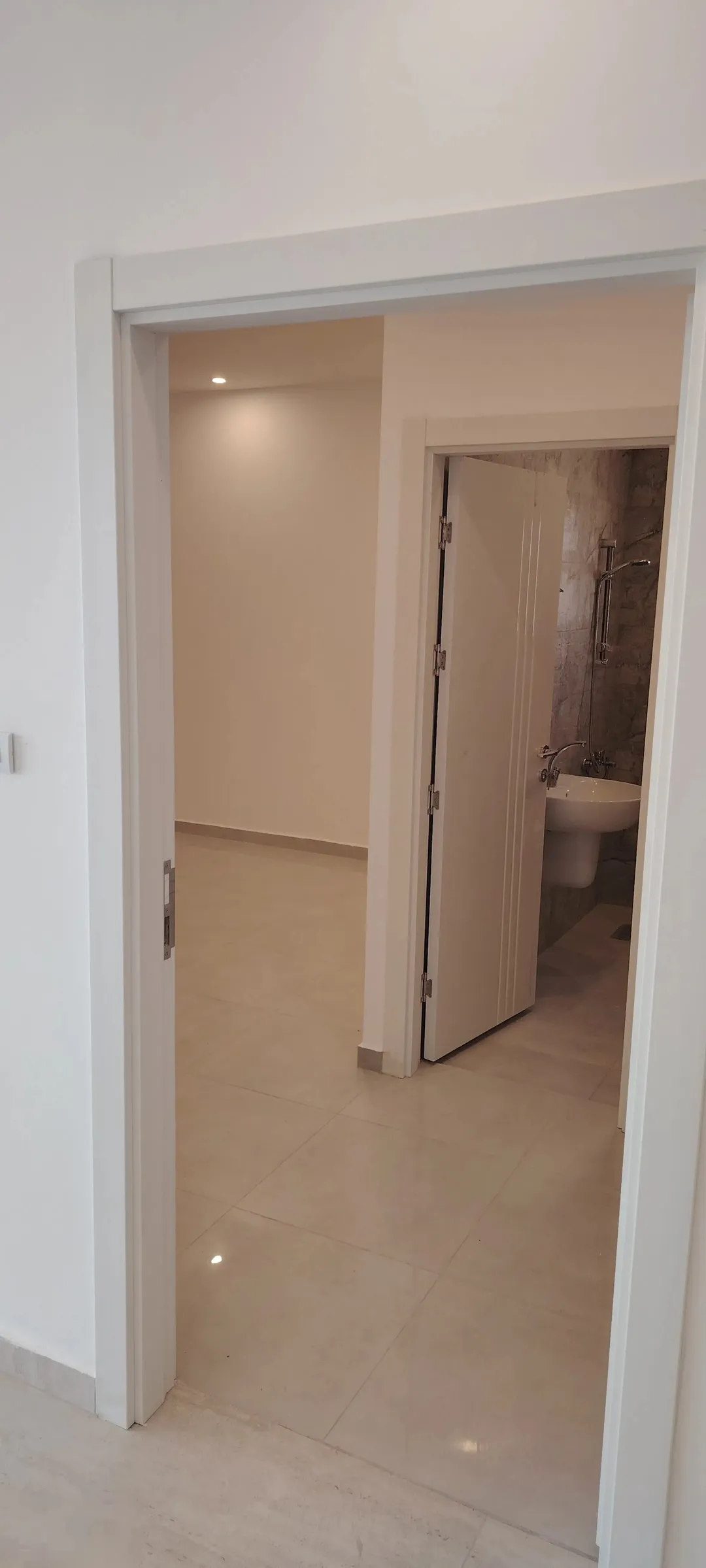 شقق سوبر ديلوكس للبيع في السرو – إسكان الجمارك، السلط