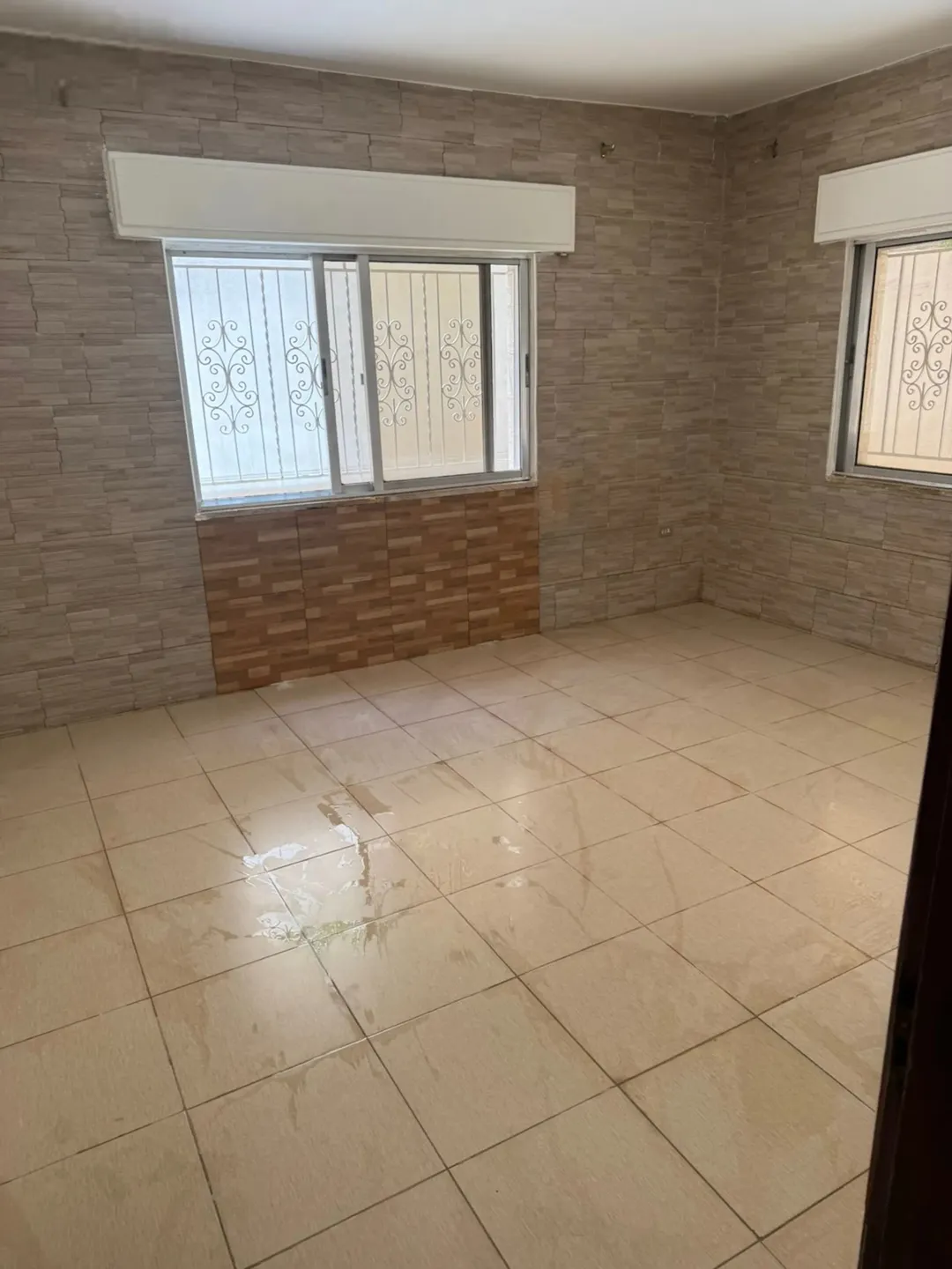 شقة للبيع في جبل الحسين