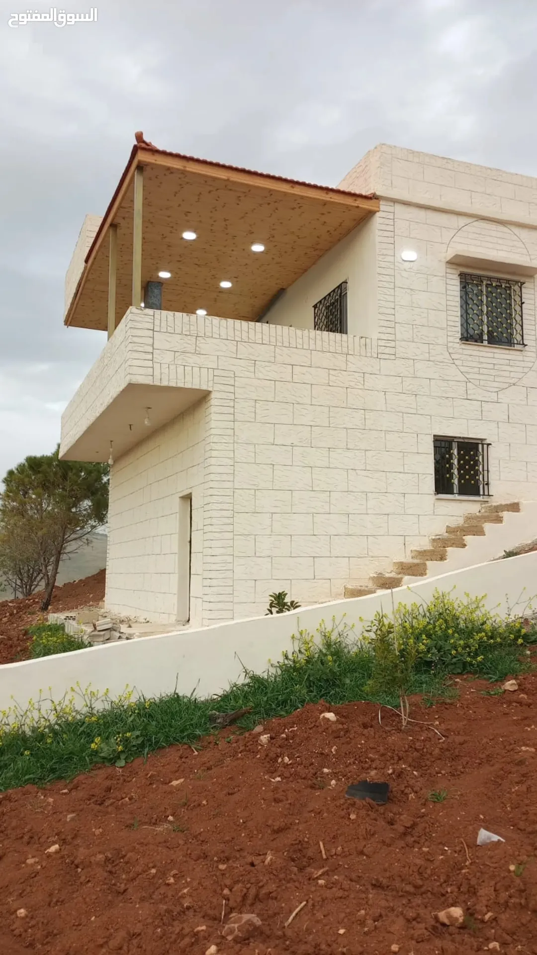 مزرعة زراعية مميزة للبيع في العالوك – الزرقاء