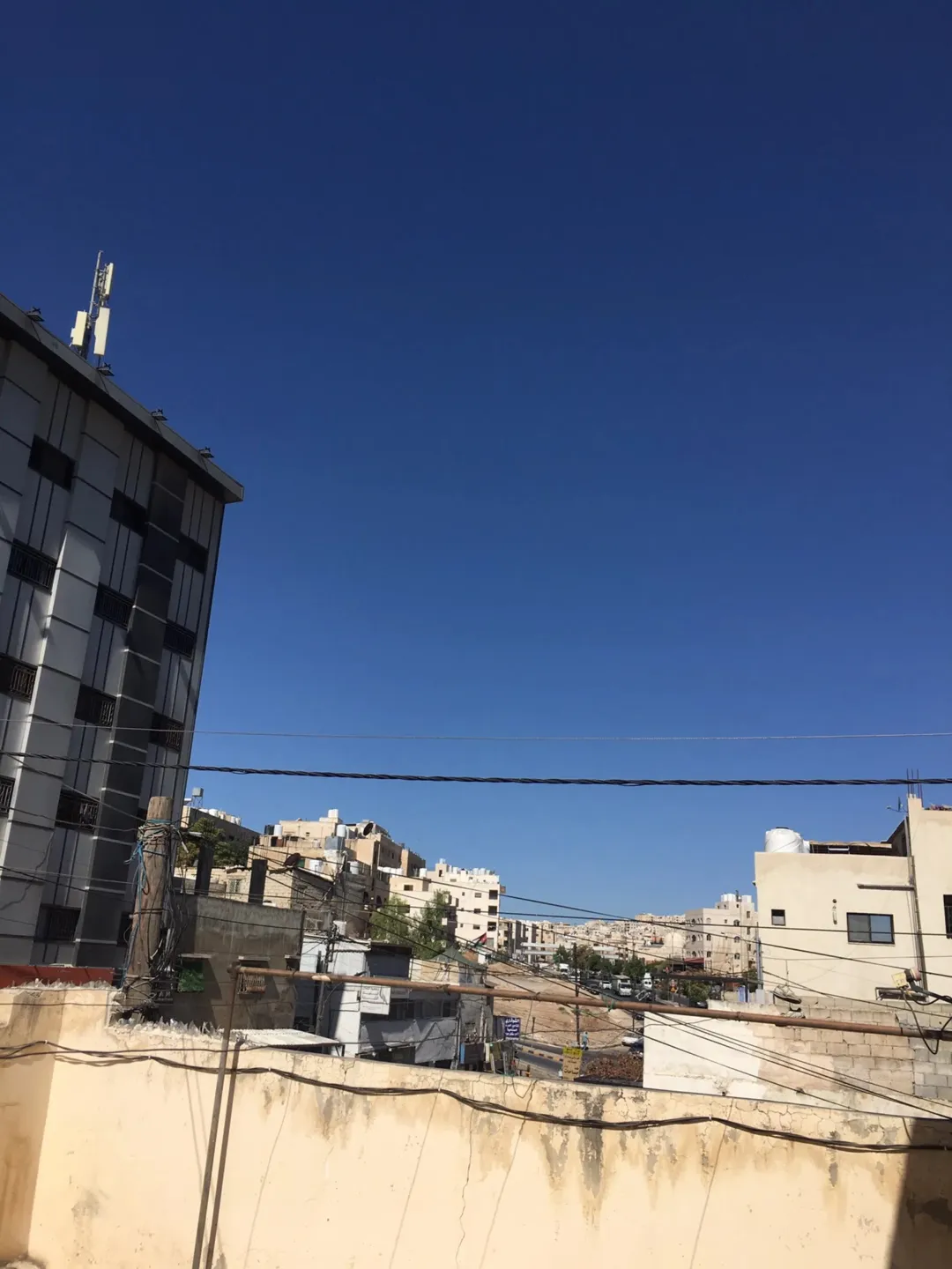 بيت للبيع في مخيم الحسين شارع عين جالوت