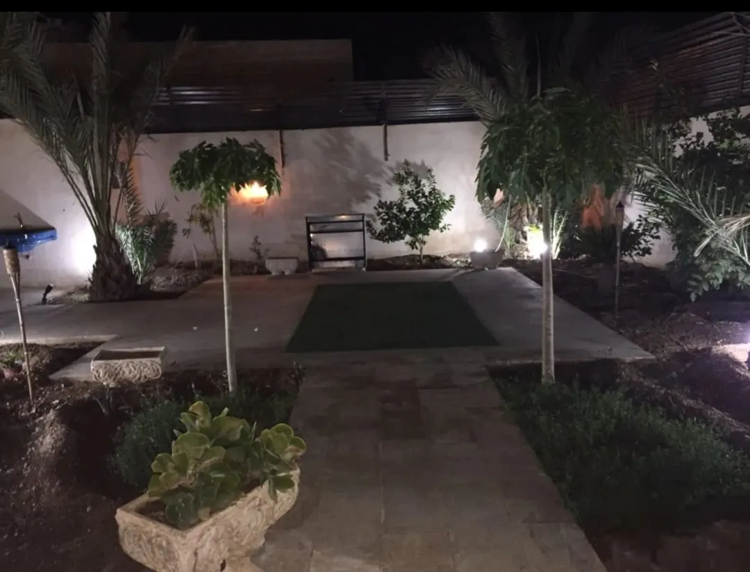 مزرعه / شاليه للبيع في الشونه الجنوبيه منطقه الروضه