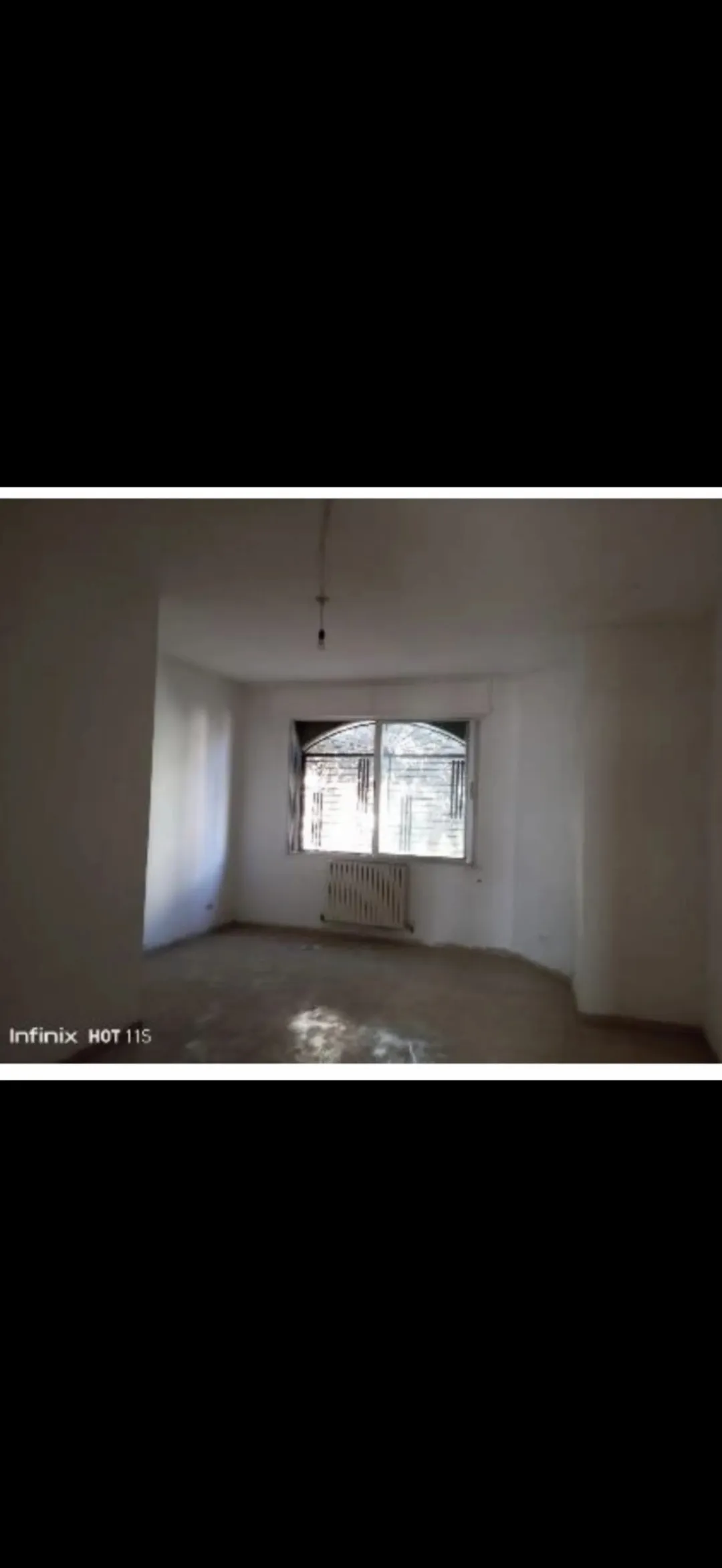 عمارة سكنية فاخرة تضم 8 شقق ودوبلكس طابقين مؤجرة بالكامل باستثناء الدوبلكس الذي يتميز بقوته وبنائه القديم الفريد