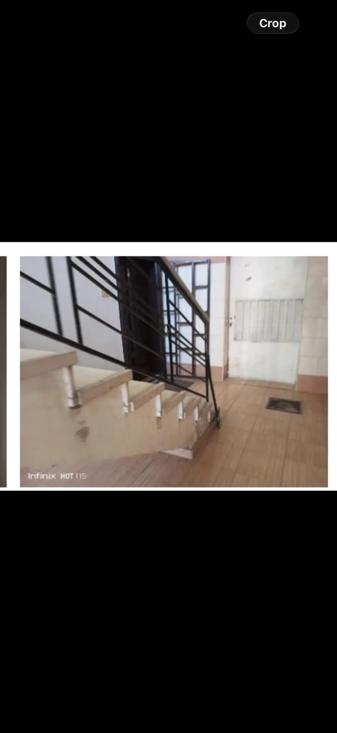 عمارة سكنية فاخرة تضم 8 شقق ودوبلكس طابقين مؤجرة بالكامل باستثناء الدوبلكس الذي يتميز بقوته وبنائه القديم الفريد