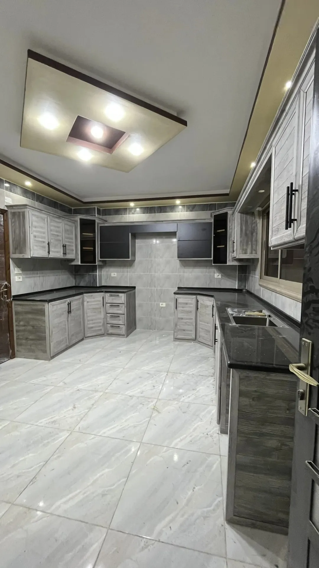 شقق إسكانات العمري في الزرقاء الجديدة – مساحات واسعة وتصميم متميز