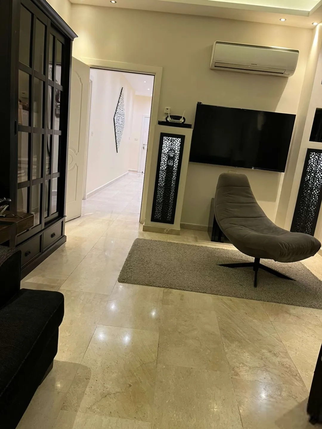 شقة فاخرة مفروشة في دير غبار – أول إيجار – مبنى راقي – عمان الاردن | ID 718316