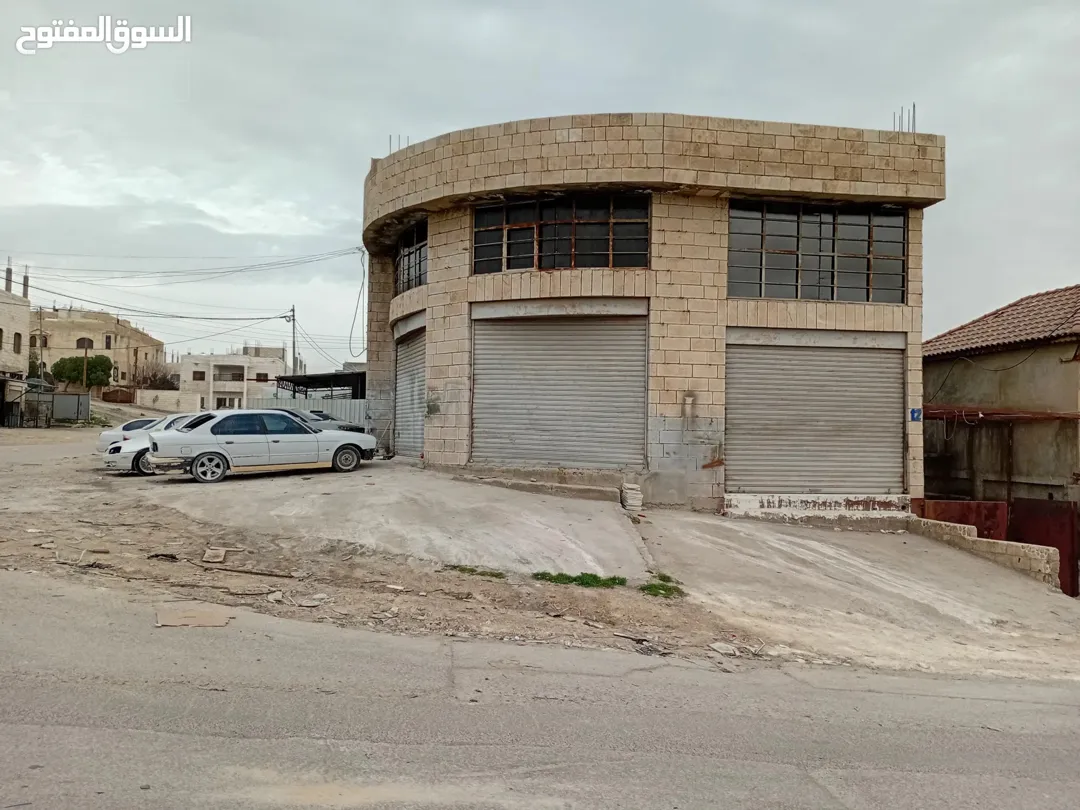 مجمع تجاري وصناعي للبيع في منطقة جاوا