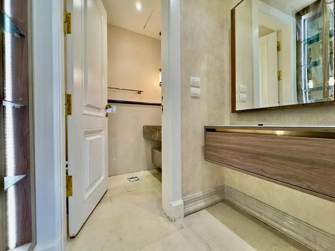 Elegant Garden-View Apartment for Sale Fully Serviced Compound