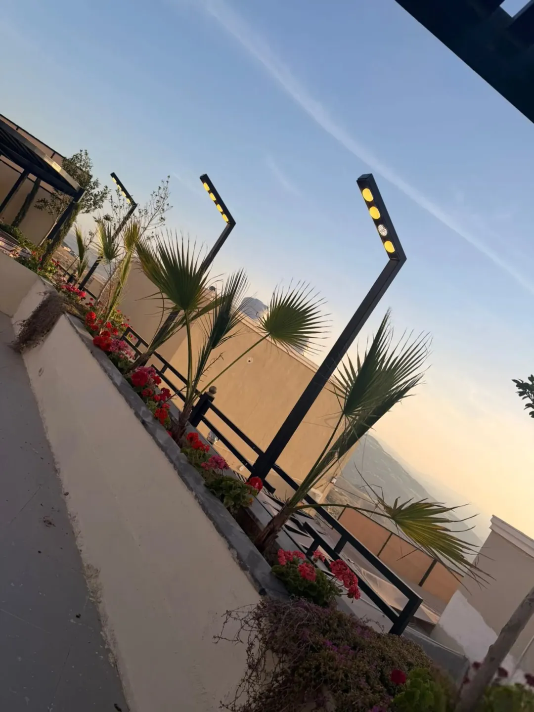 شاليه و مزرعة للبيع معفشة و مجهزة بالكامل بأقل سعر في المنطقة و بخسارة بدواعي السفر