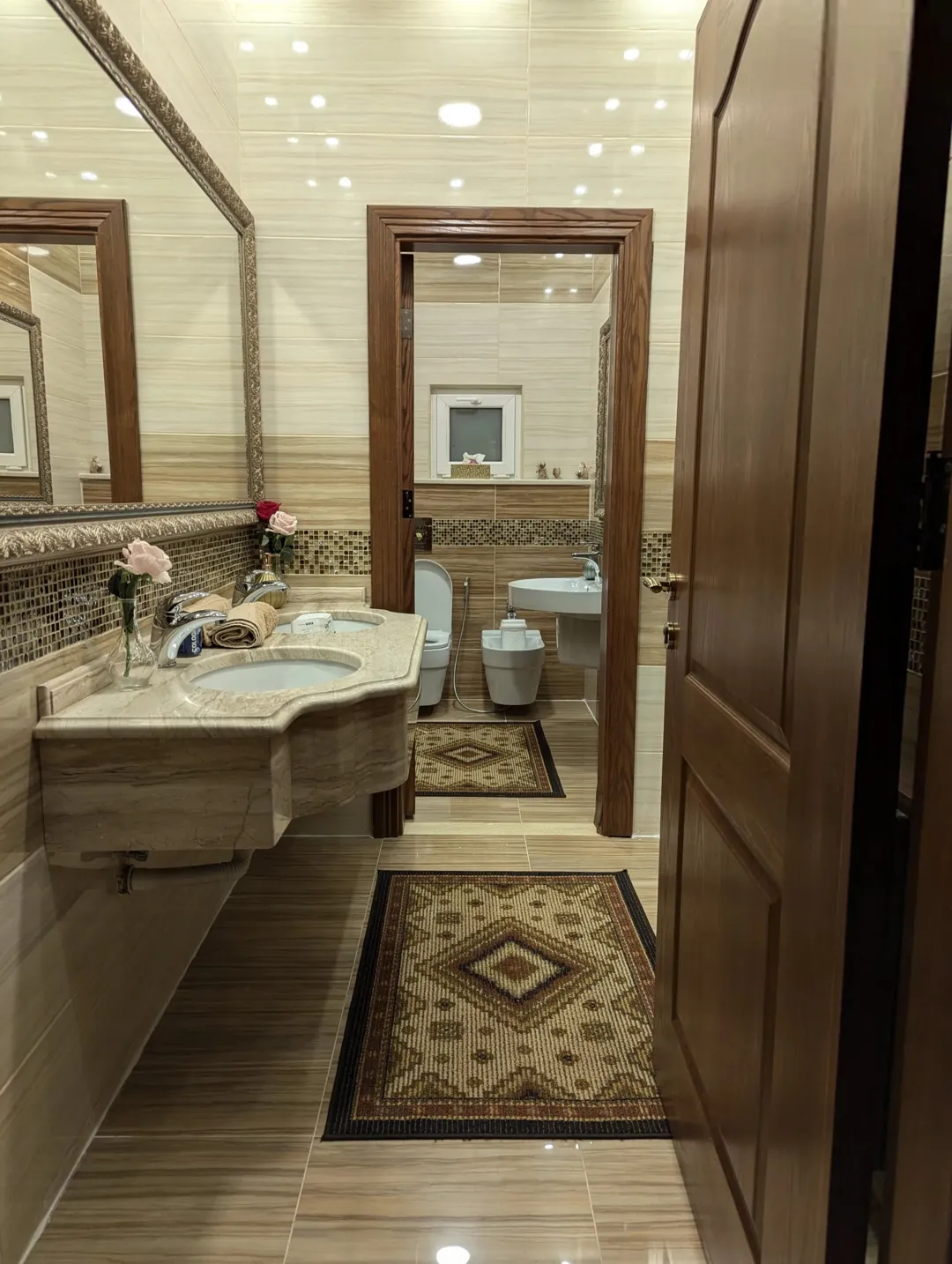 فيلا فاخرة للبيع في مرج الحمام – إسكان المهندسين