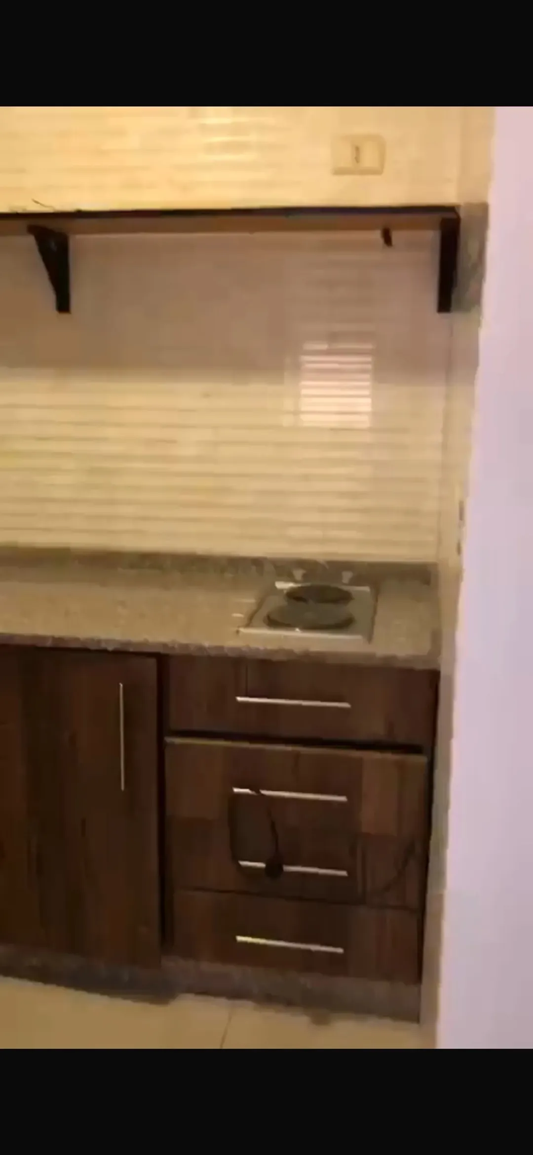 شقة مميزه وحديث للبيع مباشره