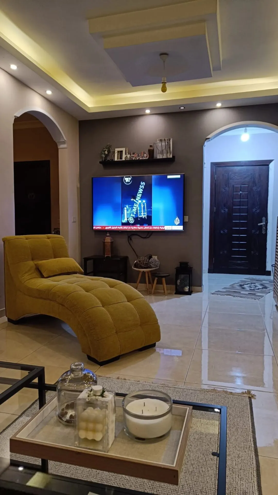 شقة فاخرة مفروشة بالكامل للإيجار | ID 738042