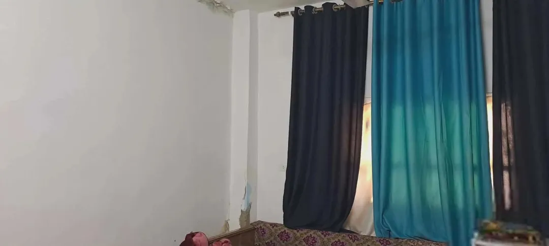 بيت طابقين للبيع 21 000 دينار أردني للأستشمار الغويري في حي الأمير عبدالله