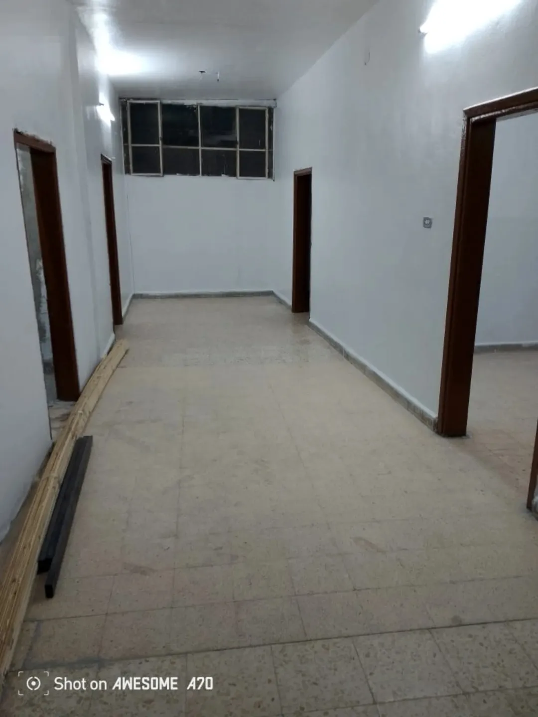 بيت طابقين للبيع 21 000 دينار أردني للأستشمار الغويري في حي الأمير عبدالله
