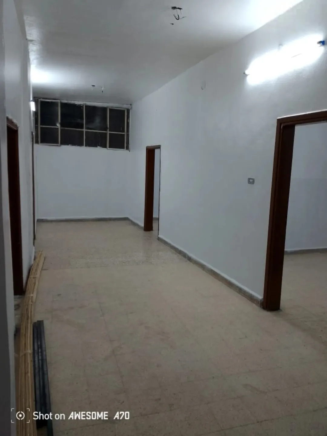 بيت طابقين للبيع 21 000 دينار أردني للأستشمار الغويري في حي الأمير عبدالله