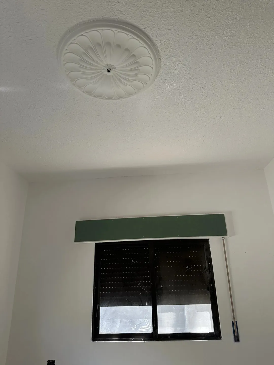 شقة فاخرة للبيع في السلط – المنشية بإطلالة جبلية ساحرة