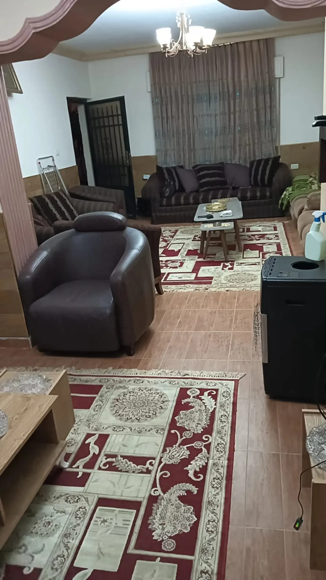 شقة مفروشة للإيجار اليومي أو الأسبوعي في عمان | ID 738422