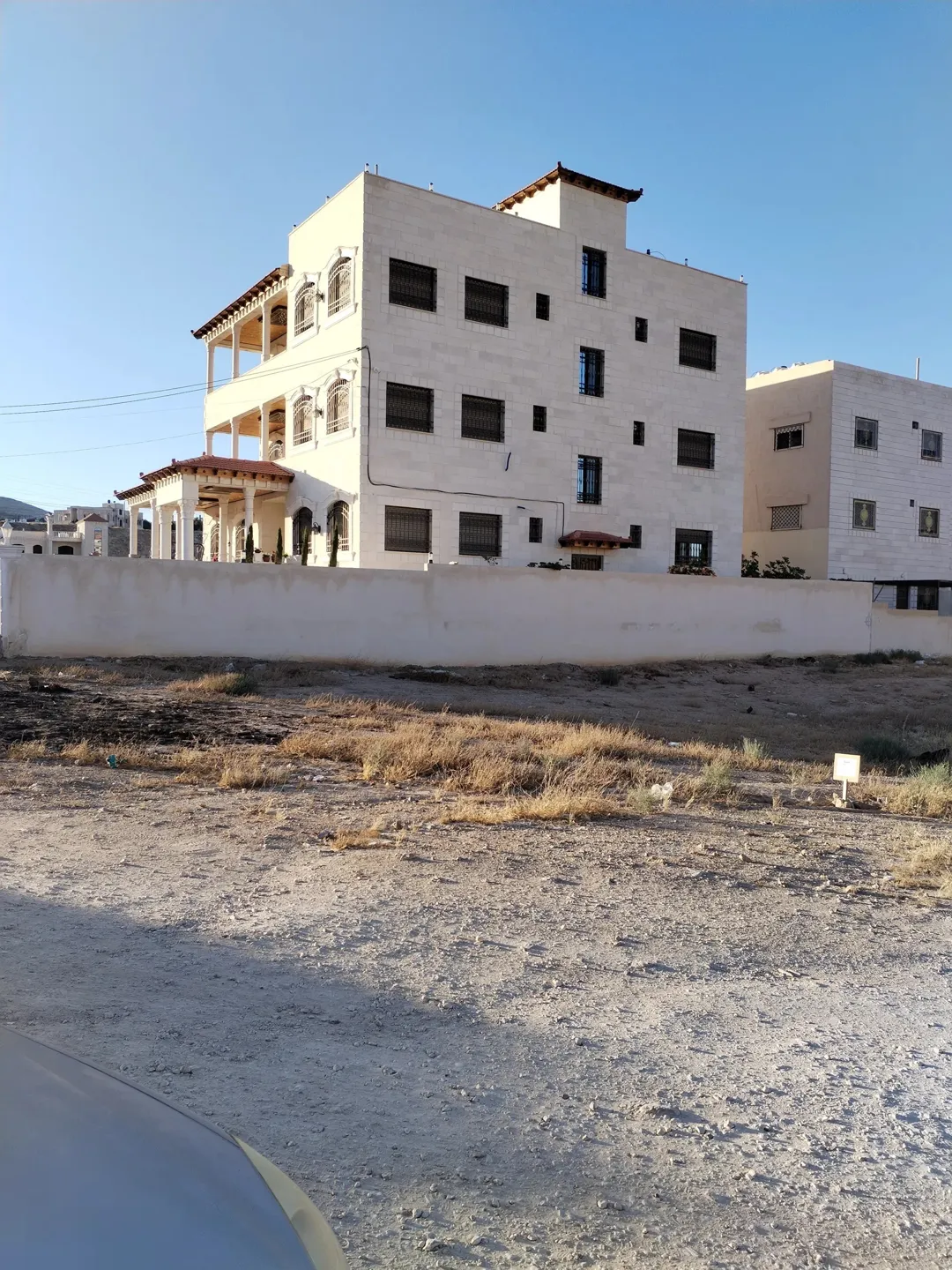 قطعة أرض سكنية للبيع في شومر – الزرقاء
