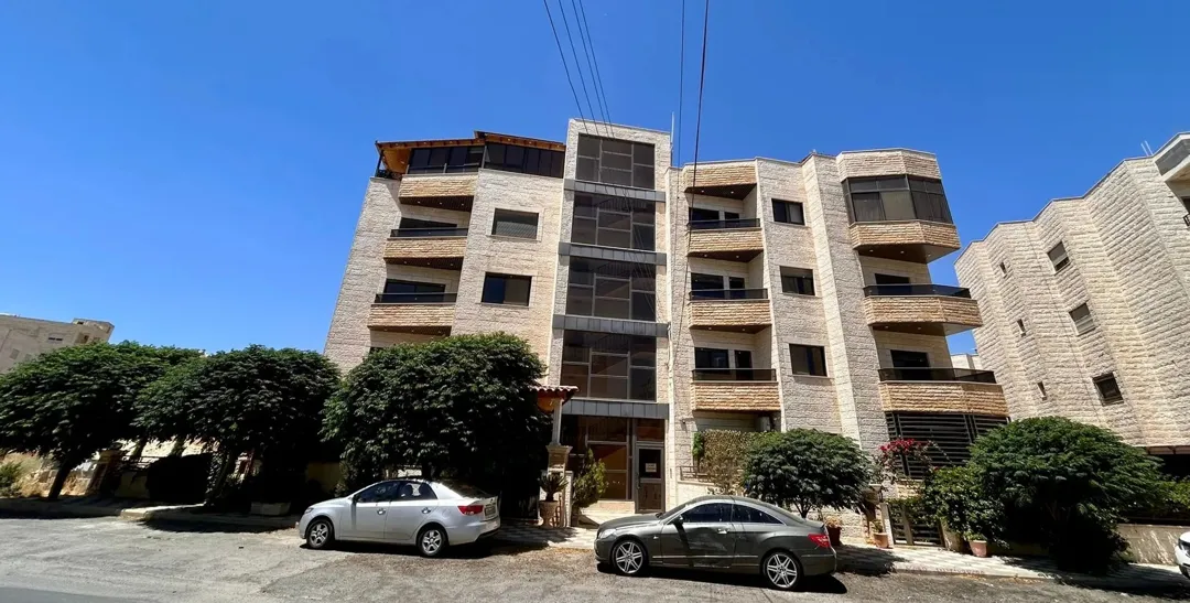 بيت العمر يبدأ من هنا… شقق طابقية بمساحه 223 م فاخرة للبيع في مرج الحمام