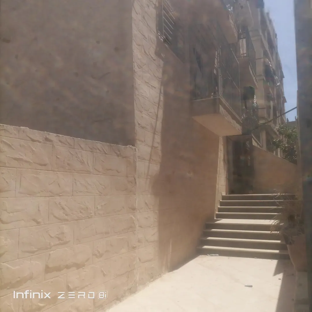 شقق فاخرة للبيع في قلب جبل الزهور ومعفاه من رسوم التسجيل من شركة الإسكان