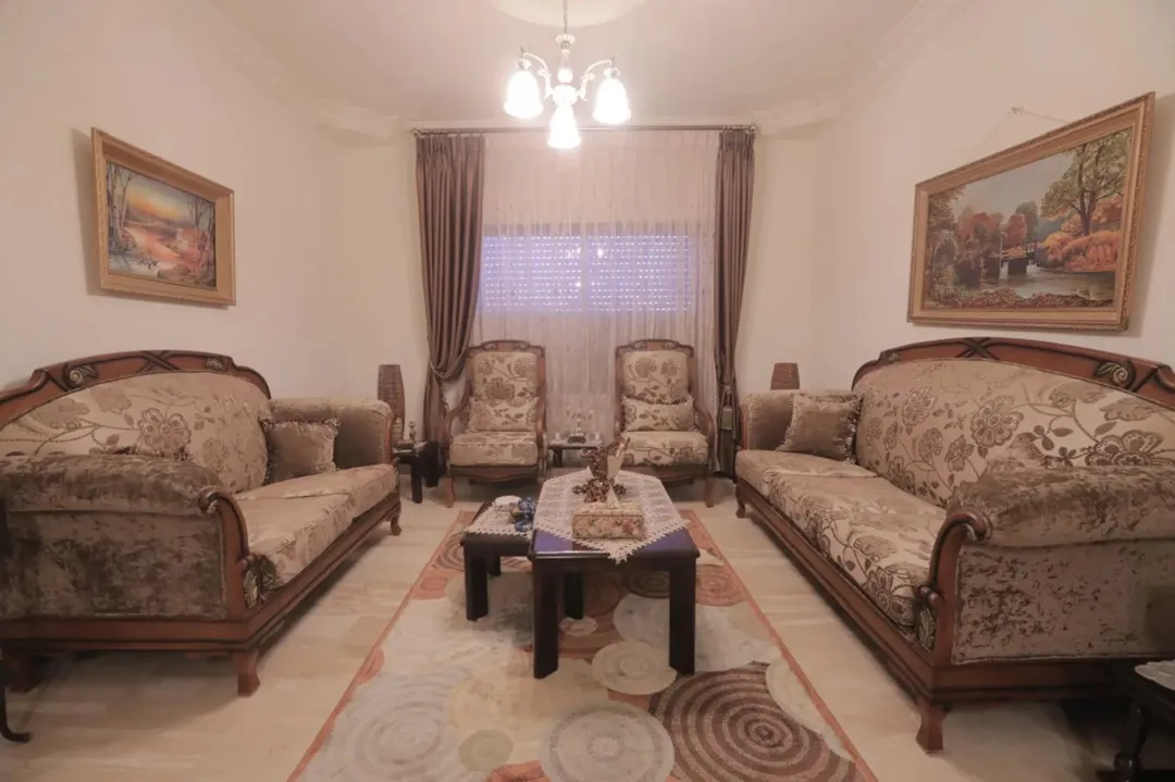 شقة فاخرة في قلب الجندول فرصة لا تُفوّت