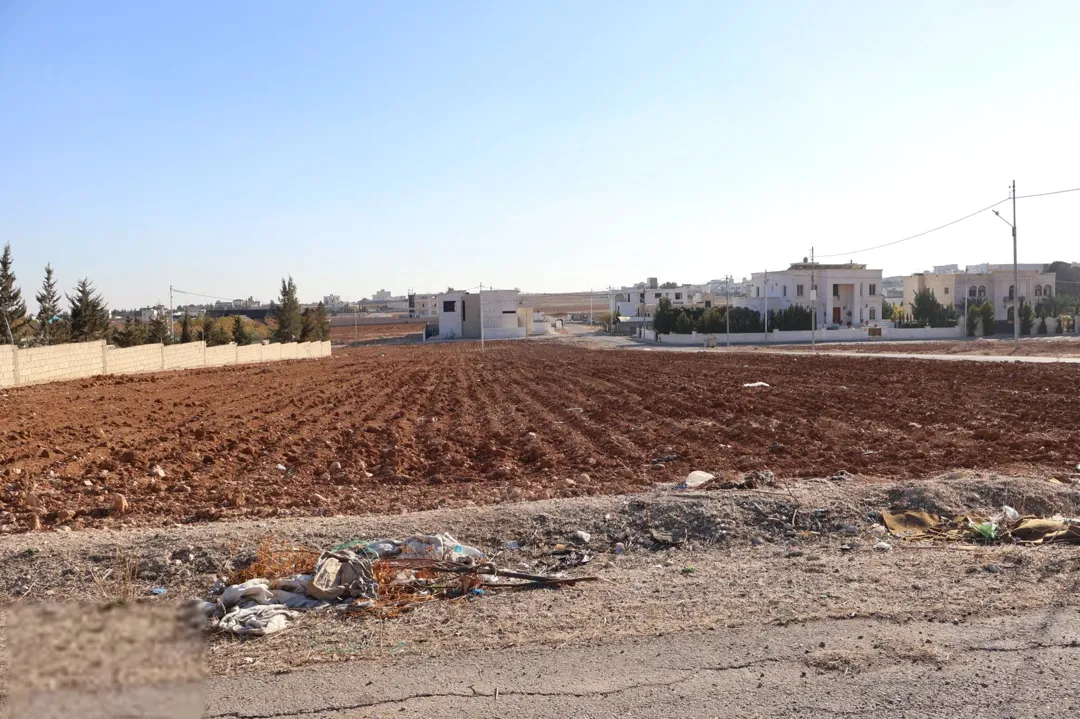 أرض سكنية مميزة للبيع في منجا – حوض جيعة العليق