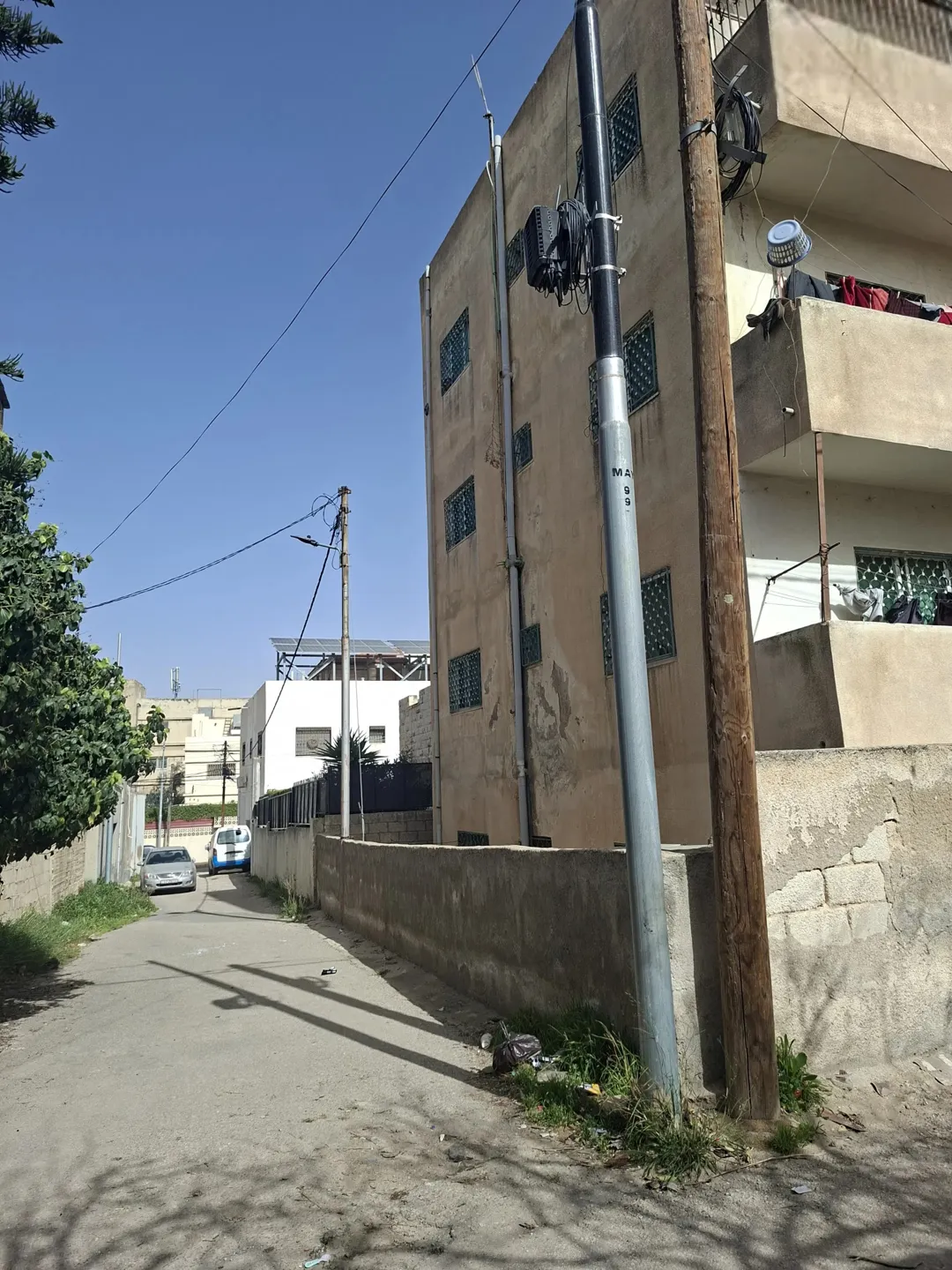 عمارة للبيع في الأردن اربد 8 شقق