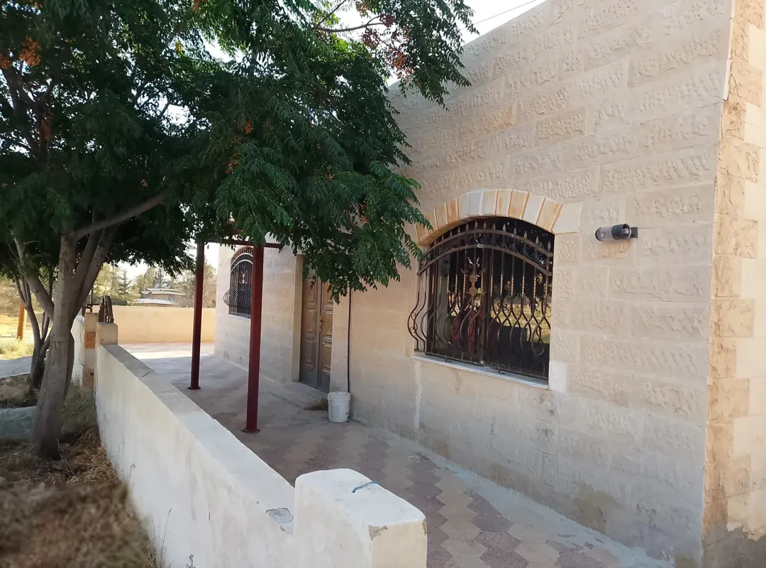 منزل مستقل بإطلالة بانورامية في منطقة هادئة