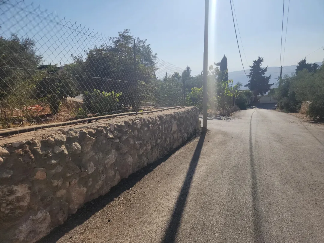 قطعة أرض مميزة للبيع في قلب ماحص البويب الشرقي