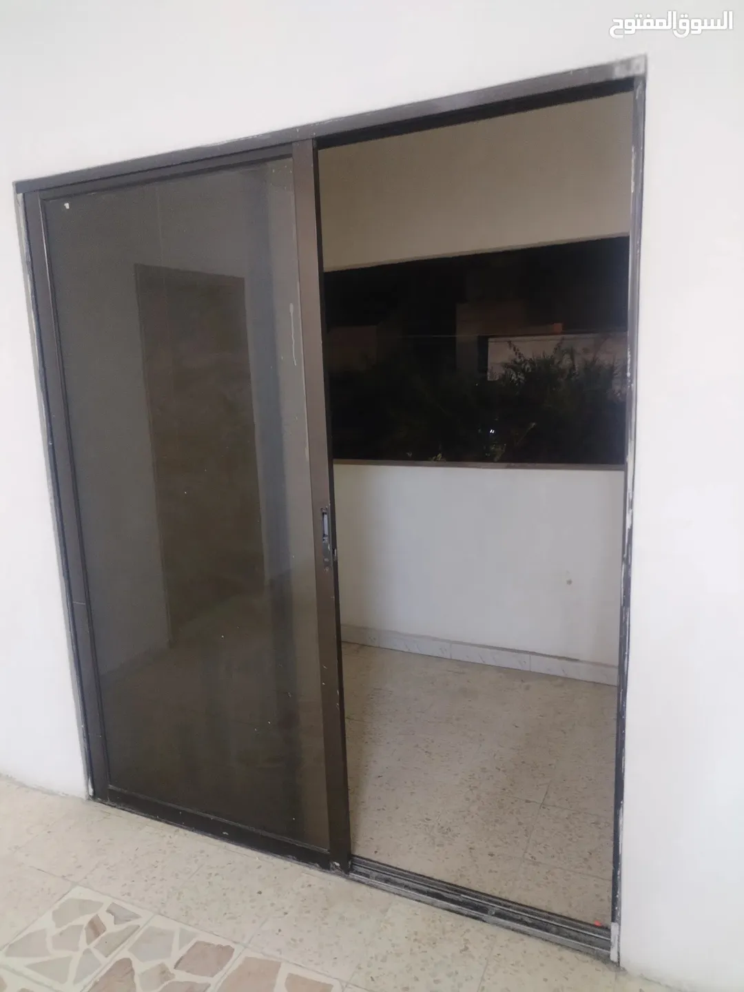 شقة للإيجار في الزرقاء – جبل الأمير حسن
