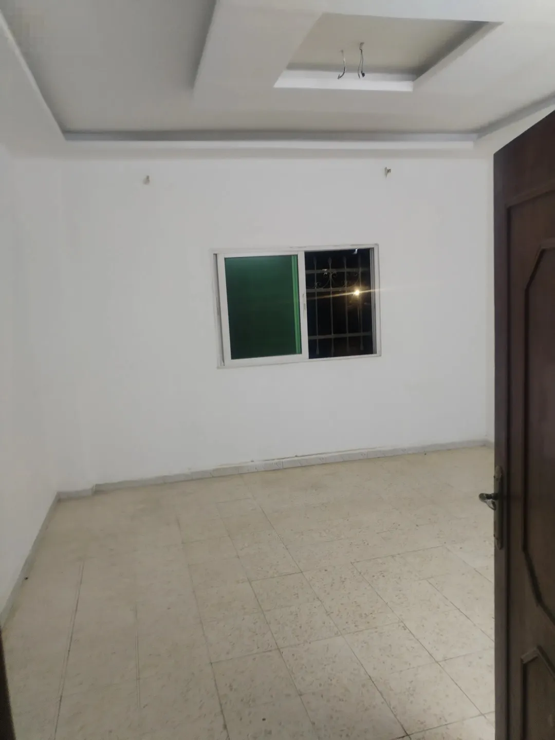 شقة للإيجار في الزرقاء – جبل الأمير حسن