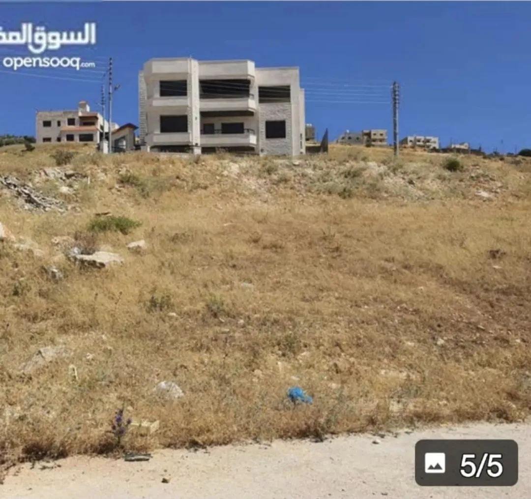 أرض سكنية مميزة للبيع في مرج الحمام