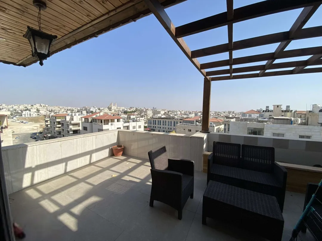 Charming rooftop apartment for rent in Khalda with an unmatched view – Amman, Jordan | ID 732651 — صورة 3