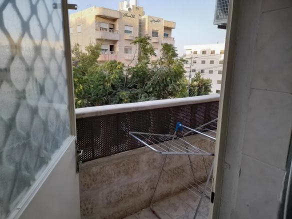 شقة مفروشة فاخرة في موقع متميز بالقرب من عريفه مول | ID 740293