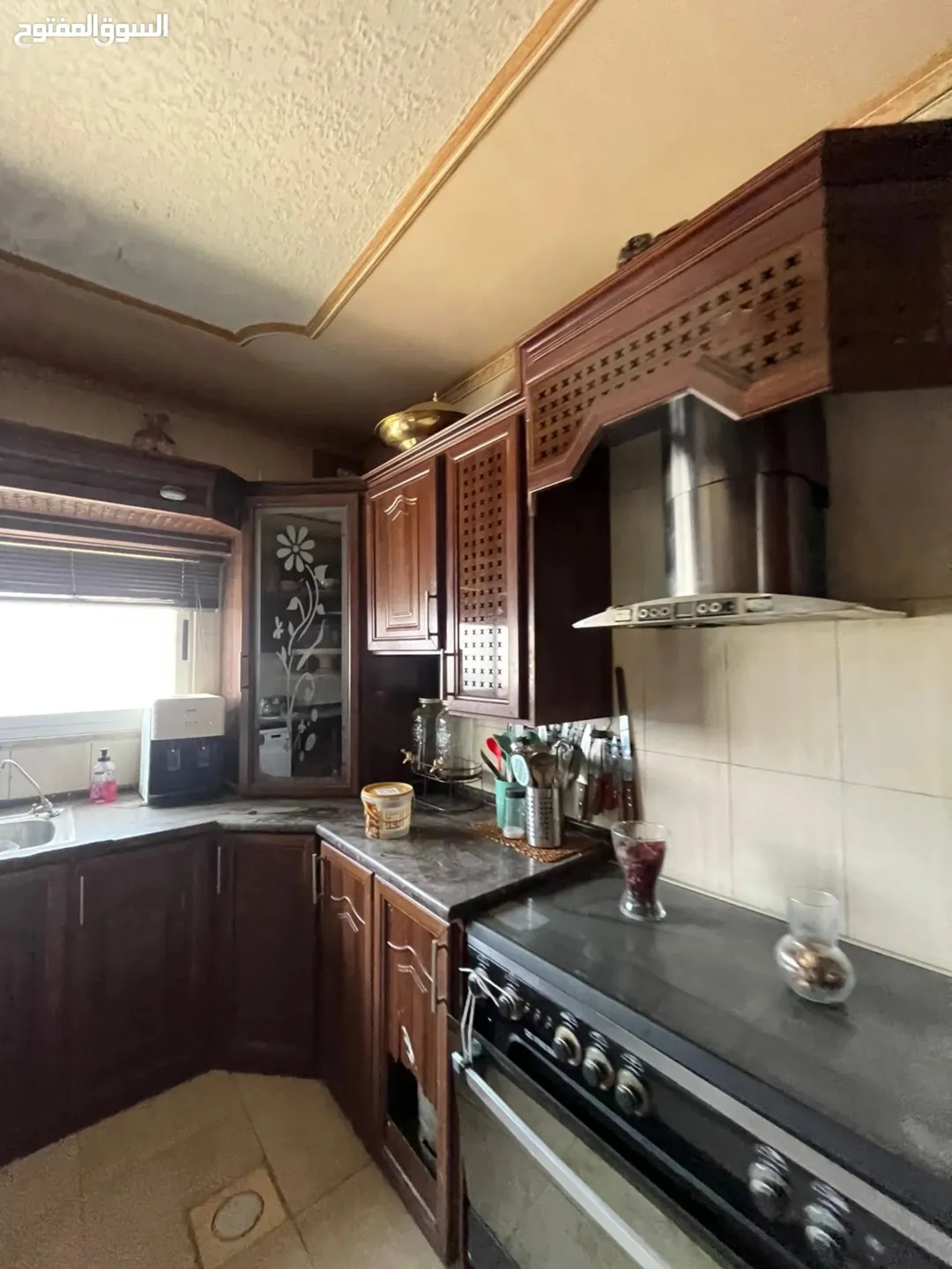 شقة فاخرة للبيع في جبل طارق بالقرب من مريا