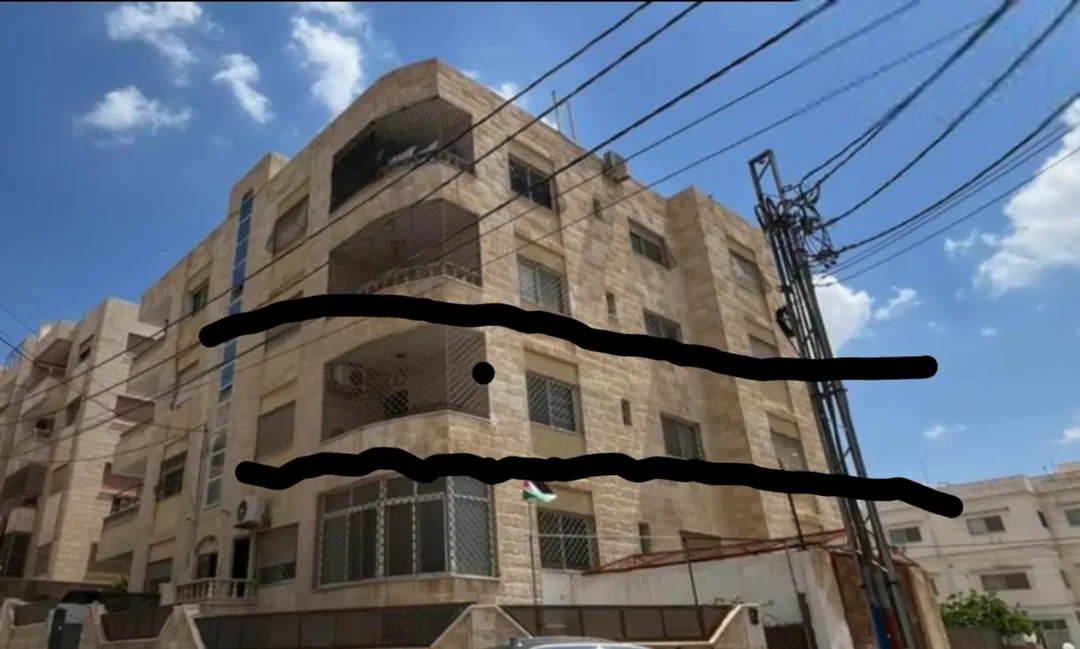 شقة فاخرة للبيع في جبل طارق بالقرب من مريا