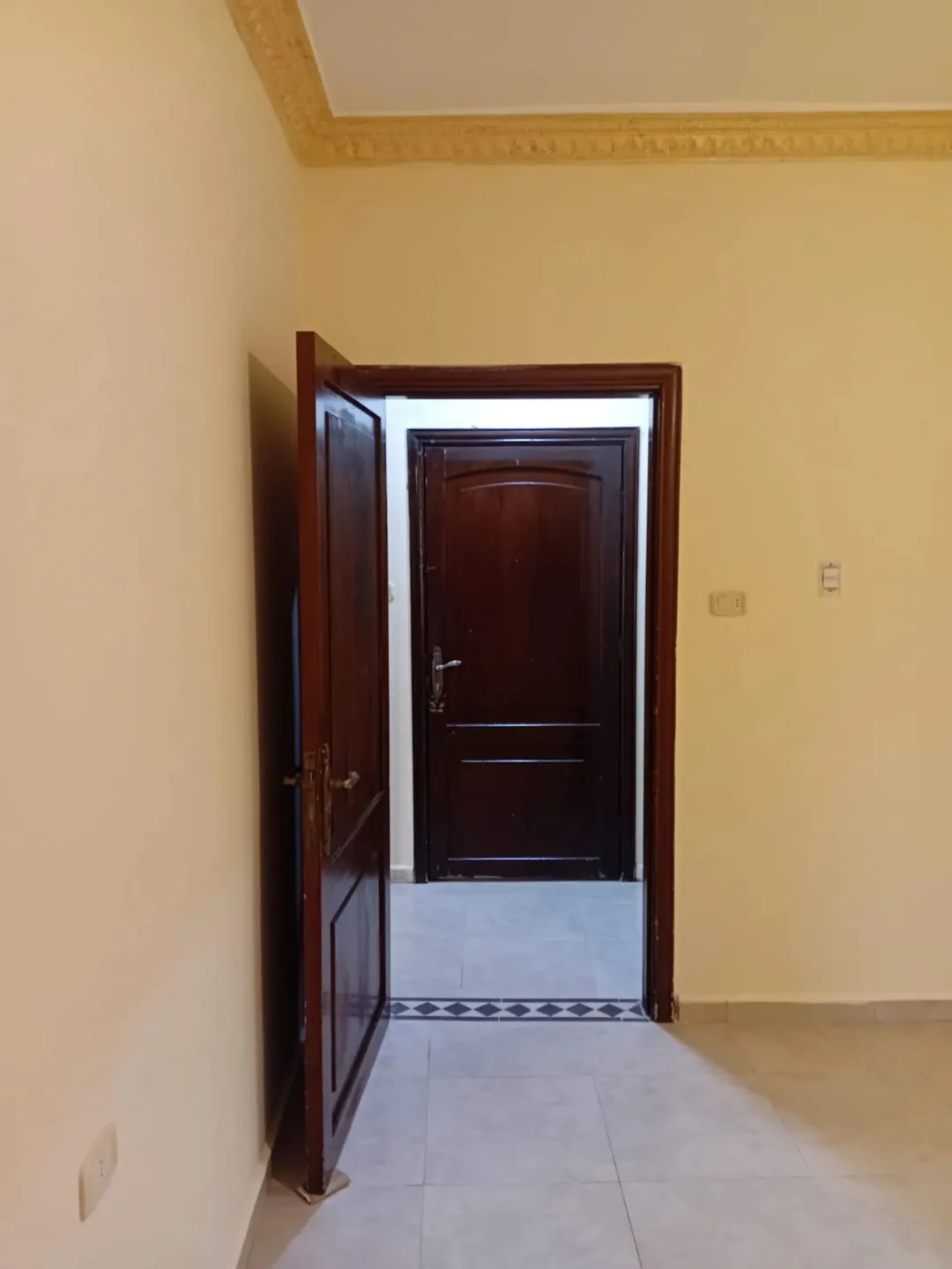شقة 150 متر – طابق ارضي – المامونية