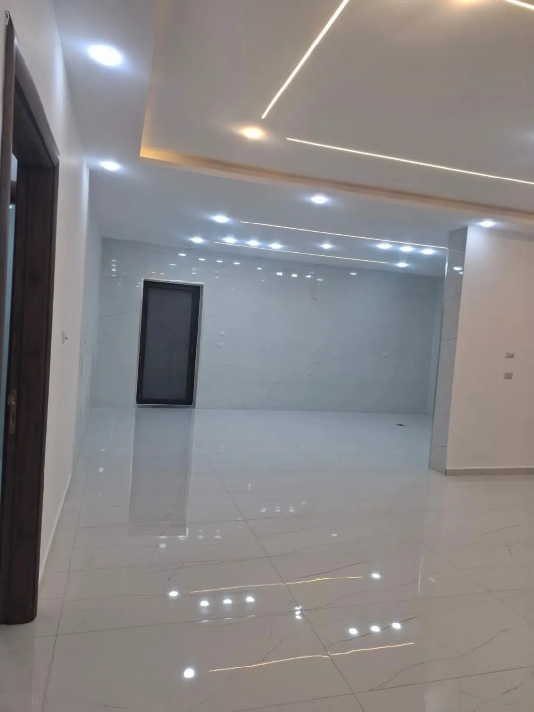 شقة فاخره للبيع في أبو علندا أسكان الكهرباء مباشرة في أجمل منطقة في أسكان الكهرباء مطلة