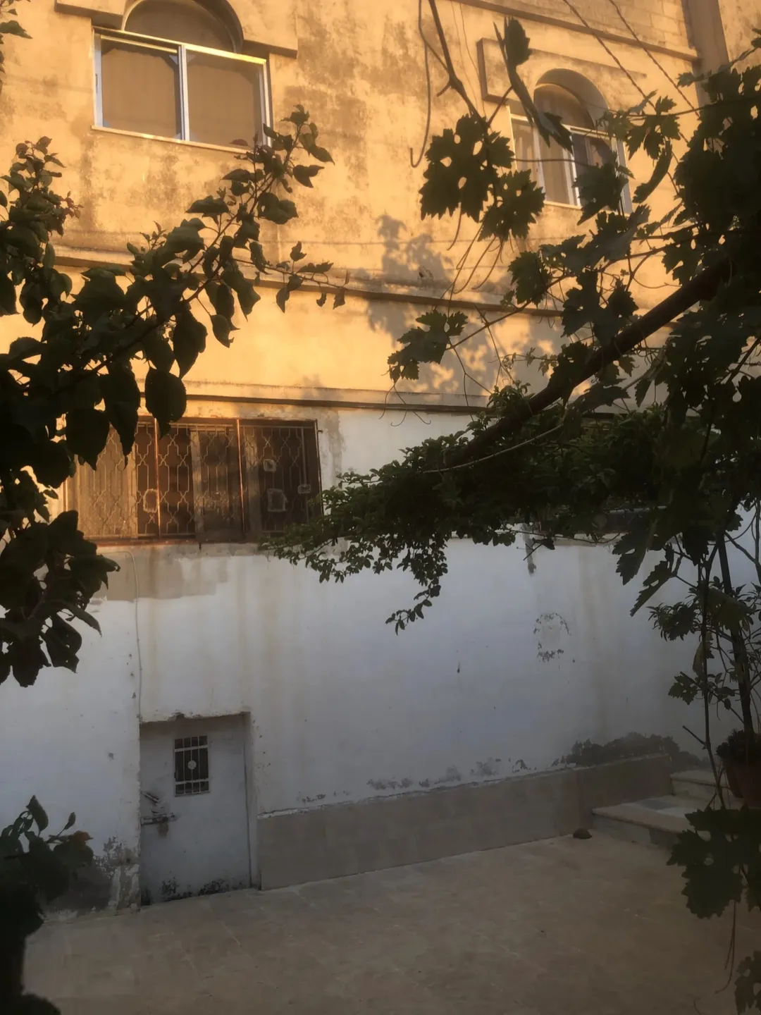 منزل للبيع في إربد – النعيمة