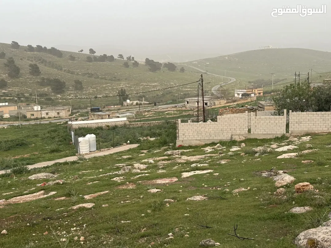 إعــلان بــيــع أرض للبيع قطعة أرض مميزة تابعة لأراضي المفرق – طريق الزرقاء/جرش (دحل/حميد)،